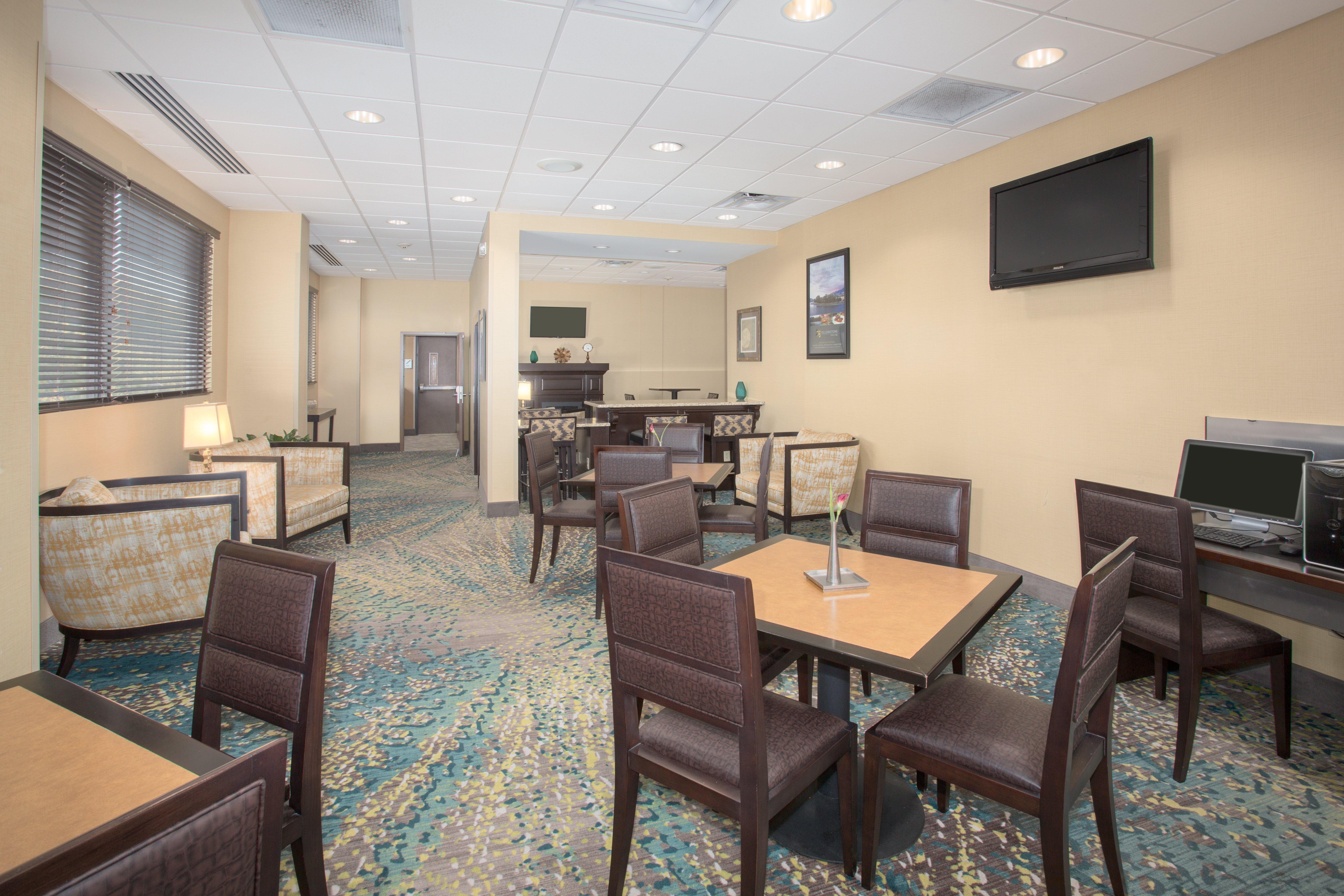 Holiday Inn Little Rock-Airport-Conference Center By Ihg Zewnętrze zdjęcie