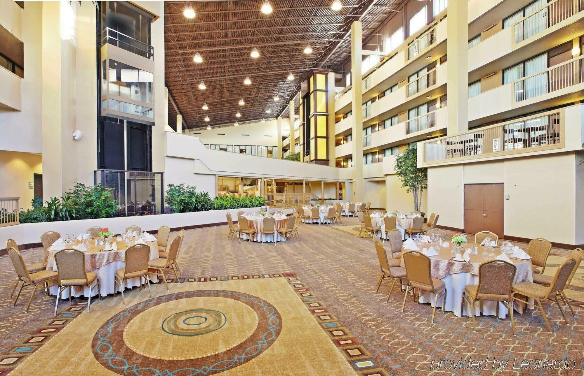 Holiday Inn Little Rock-Airport-Conference Center By Ihg Zewnętrze zdjęcie